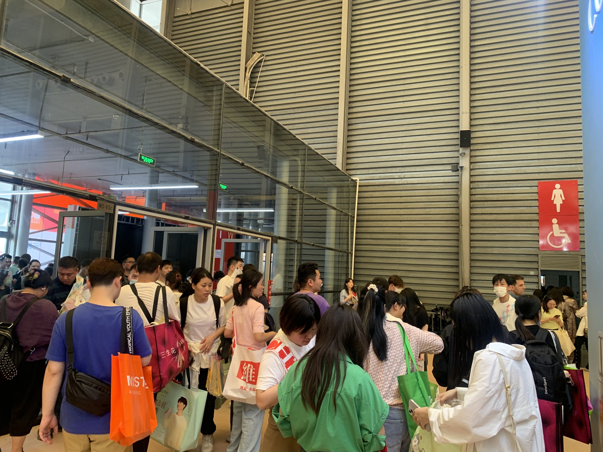 图3.jpg